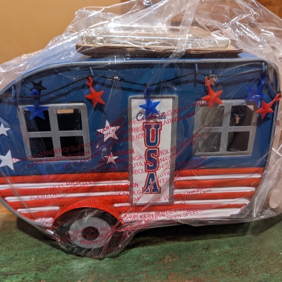 Scentsy Warmer - Picture 2 of 4